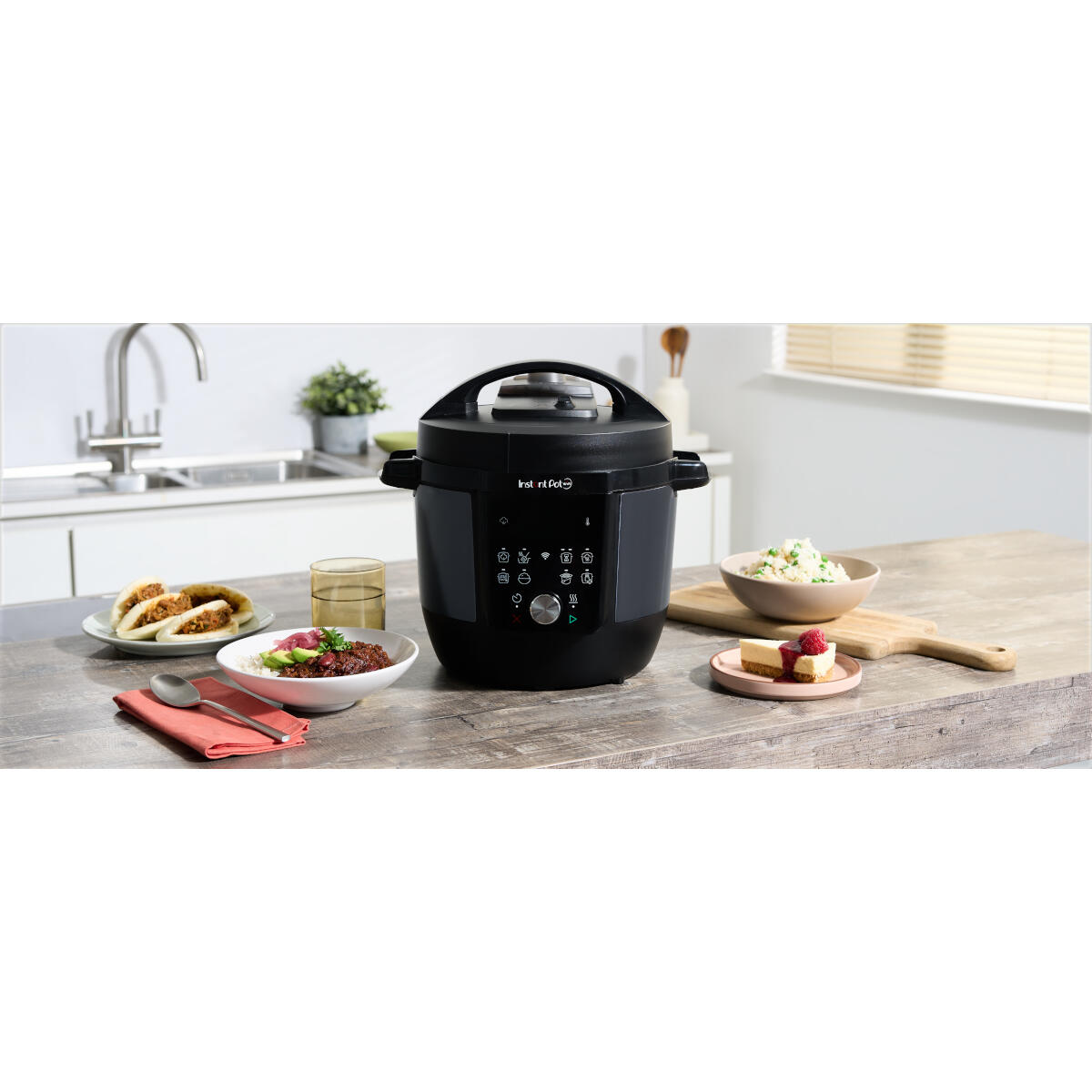 Instant Pot Plus WiFi 5,7L multicooker