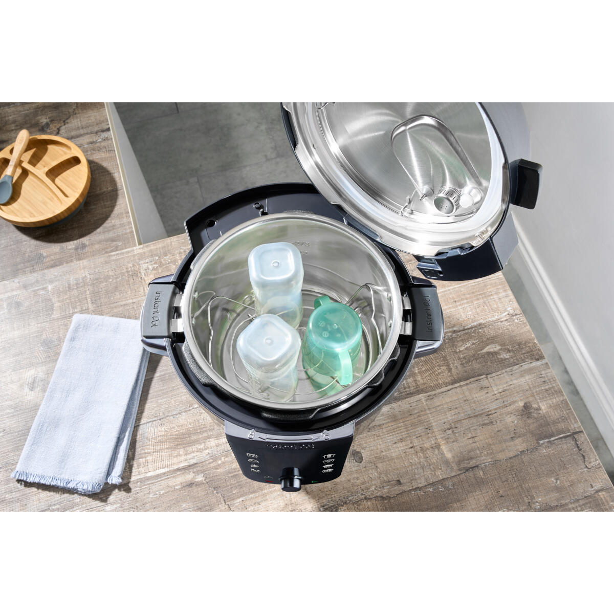 Instant Pot Pro WiFi 5,7L Multikocher